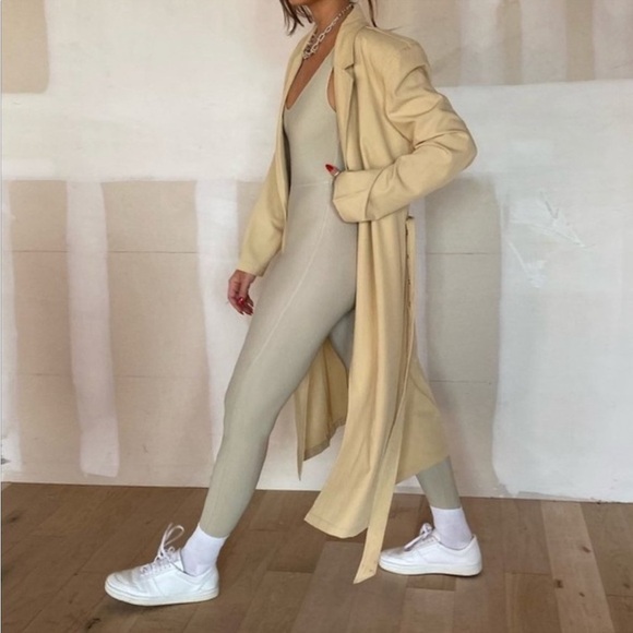 WeWoreWhat | Active Women's Scoop Jumpsuit Bodysuit w/Belt | Khaki | NEW!!💜 - Picture 2 of 11